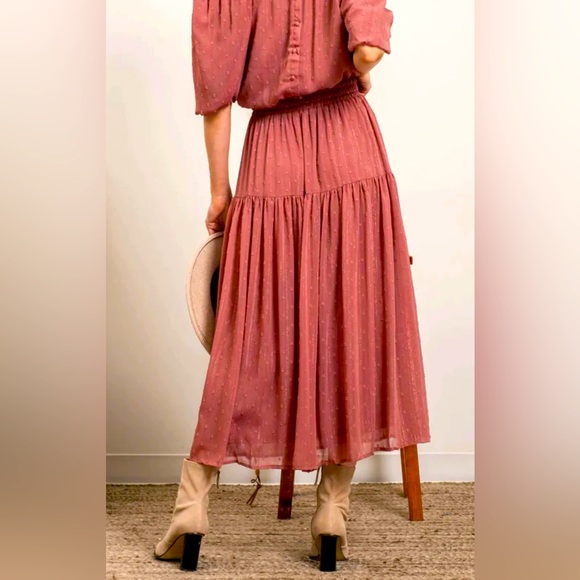 Two Piece Off Shoulder Top and Skirt - Picture 3 of 6